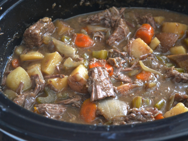 Slow Cooker Rosemary Garlic Beef Stew